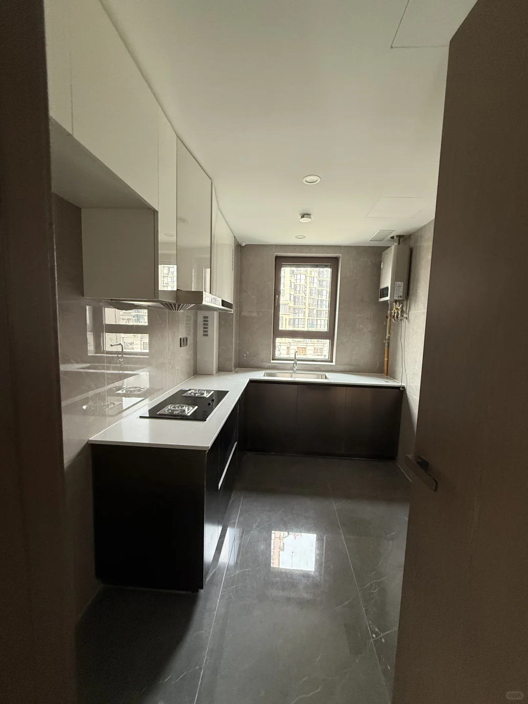 双井合生汇一口价！890万（原1128万）102三居