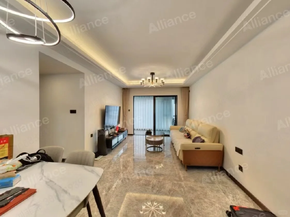 昆明万科城精装满二超低价卖房