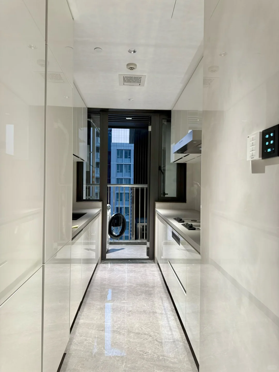 全新未入住次新房，大平层153平首次对外出租