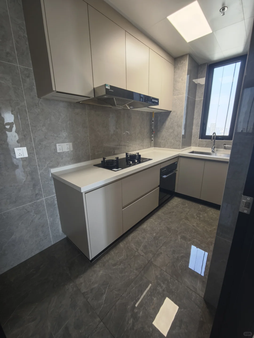 罗湖蔡屋围，在售新房京基华樾！！！