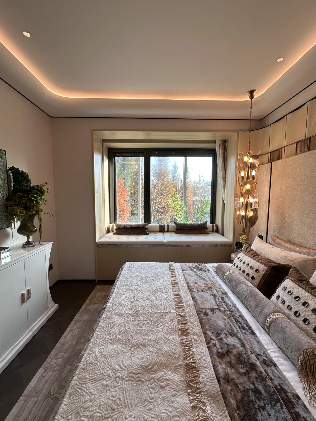 绿城黄浦one新房｜155-193平｜2500W起｜直接定