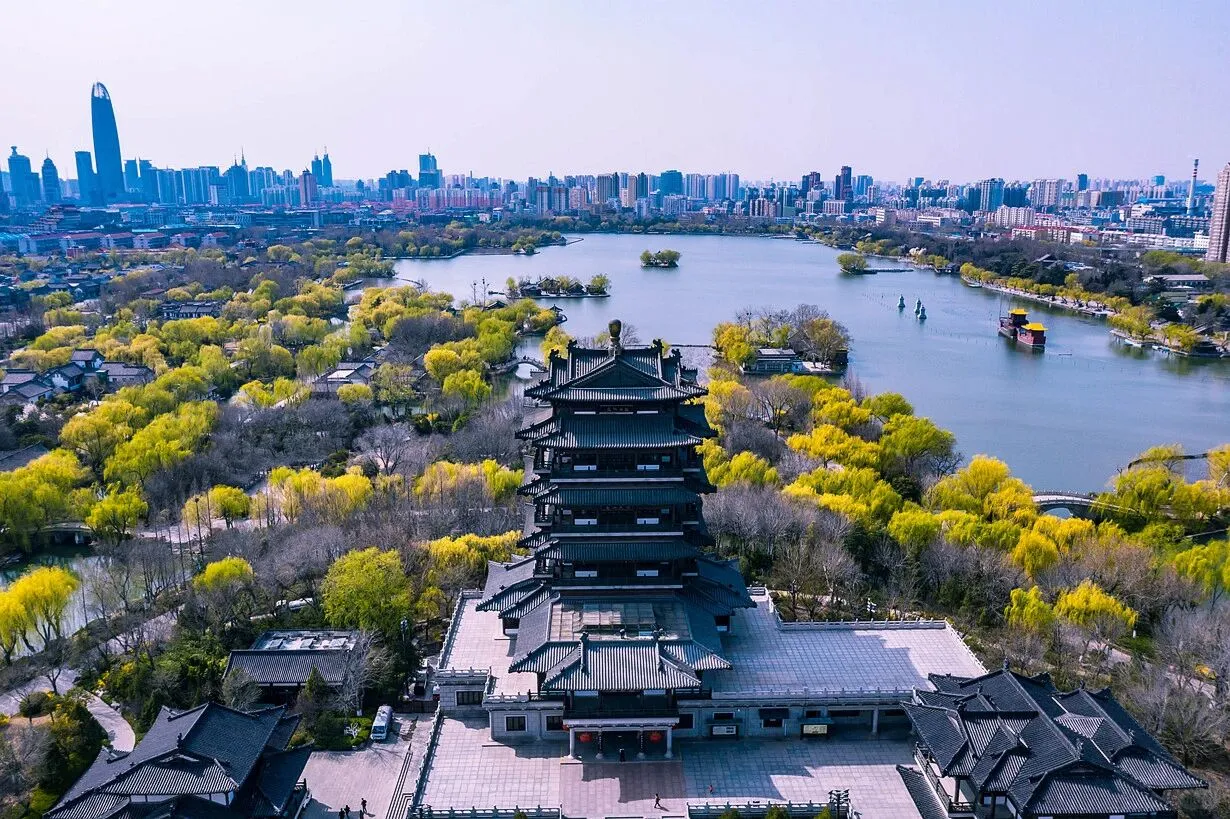 大明湖单价8000现房新房来了