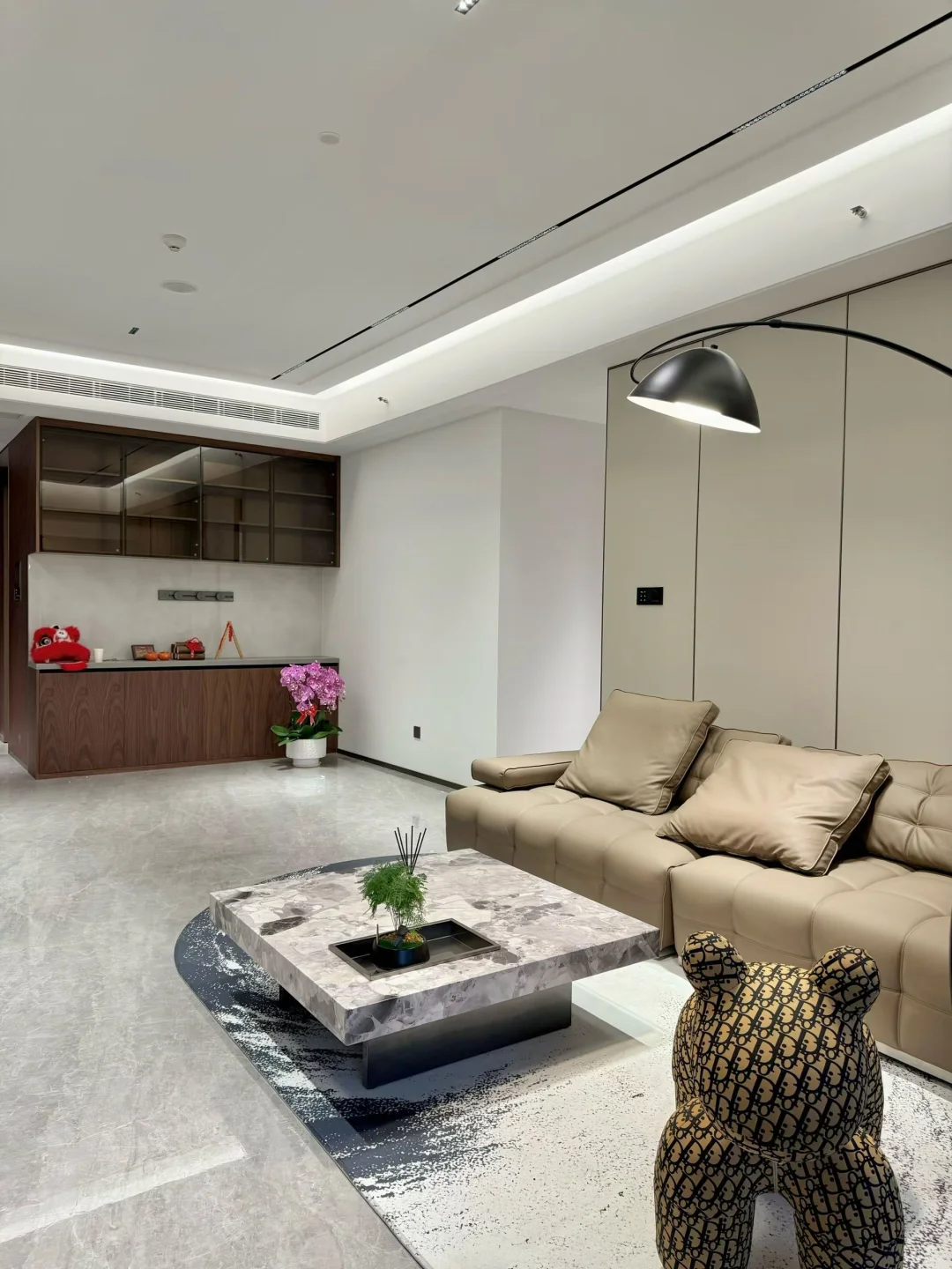 全新未入住次新房，大平层153平首次对外出租