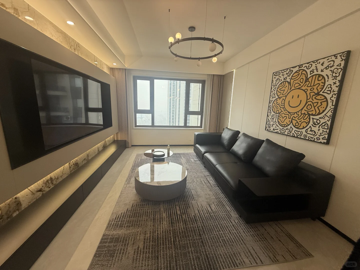 哈尔滨新房 两居室50多万 出门早晚夜市