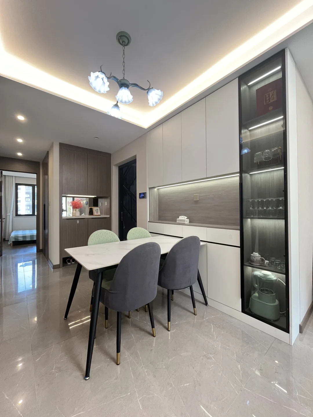 生态城｜95平三居婚房 次新房 几乎没怎么住