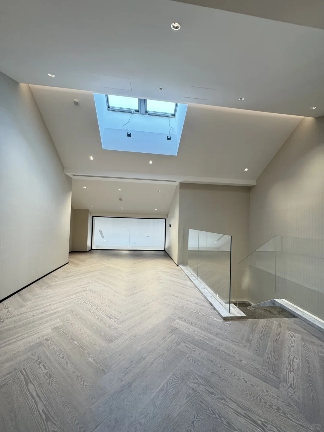 格拉斯新房精装上叠｜工抵房一口价仅12Xx～