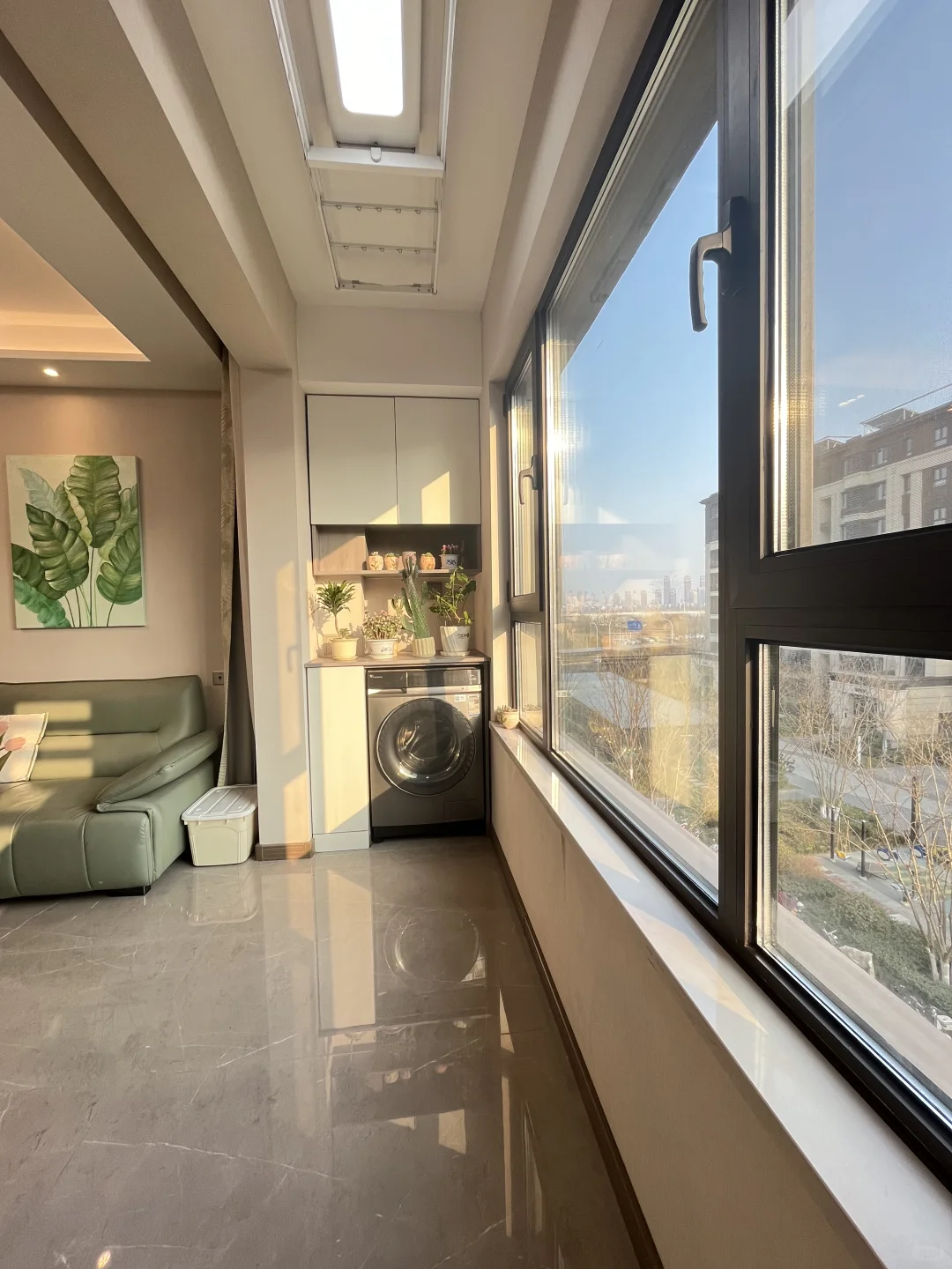 生态城｜95平三居婚房 次新房 几乎没怎么住