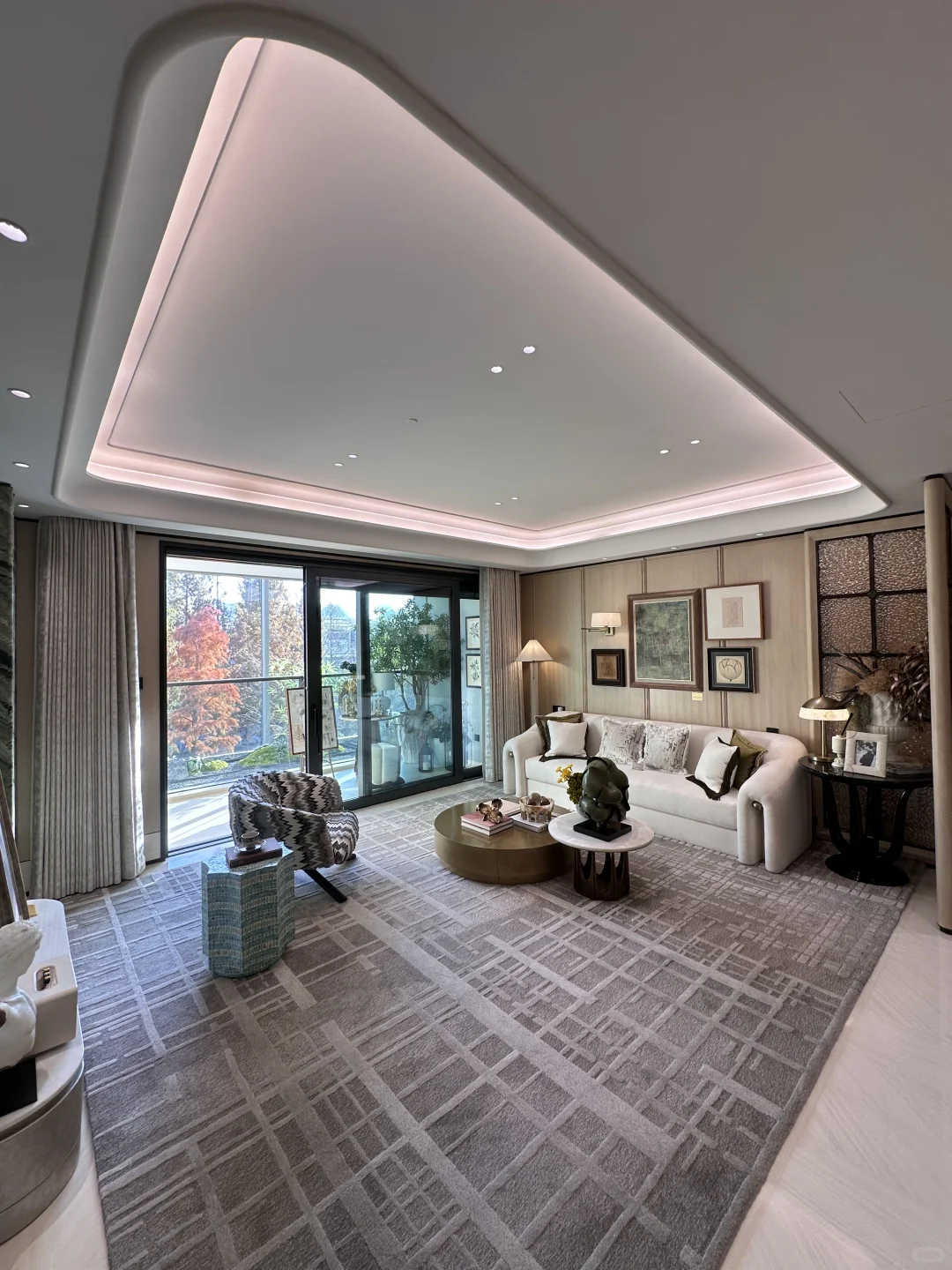 绿城黄浦one新房｜155-193平｜2500W起｜直接定