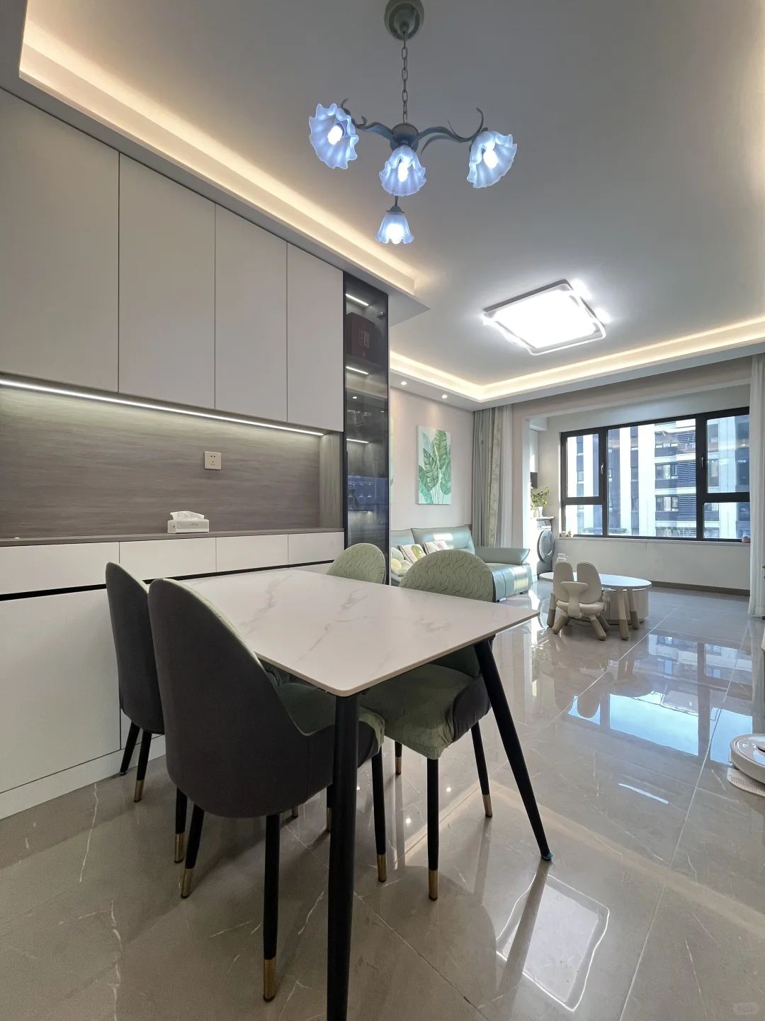 生态城｜95平三居婚房 次新房 几乎没怎么住