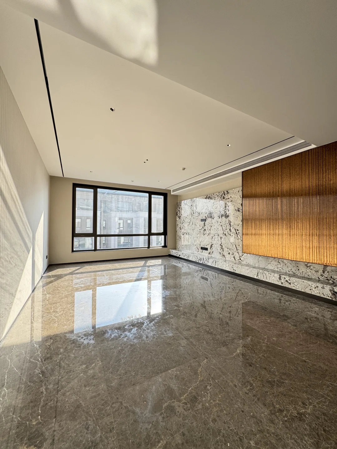 格拉斯新房精装上叠｜工抵房一口价仅12Xx～