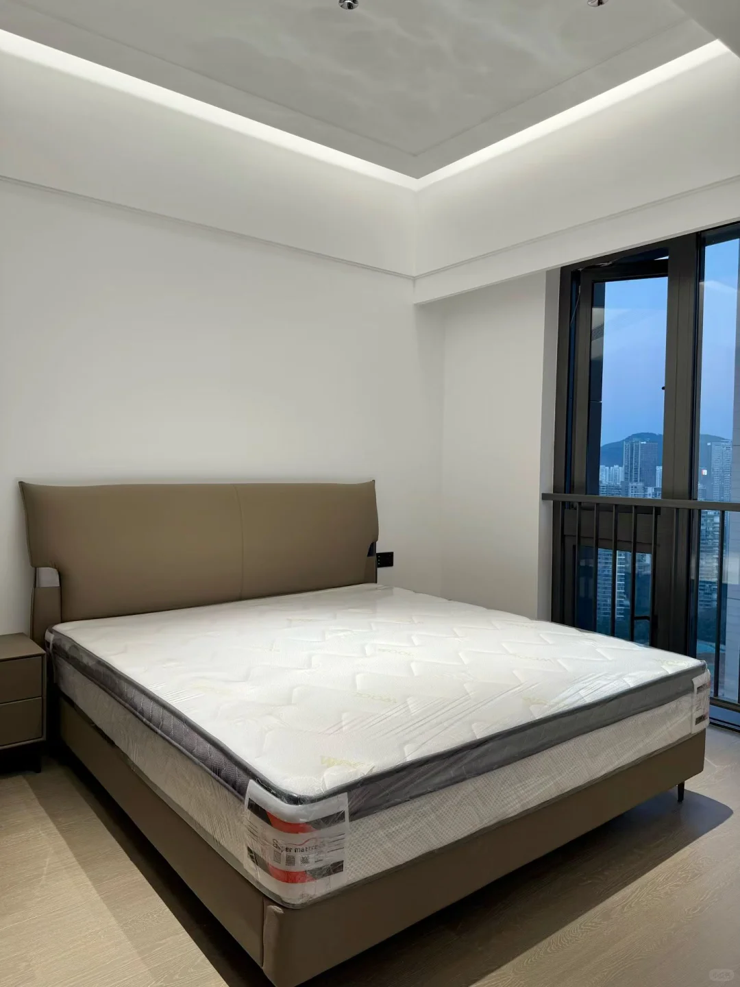 全新未入住次新房，大平层153平首次对外出租