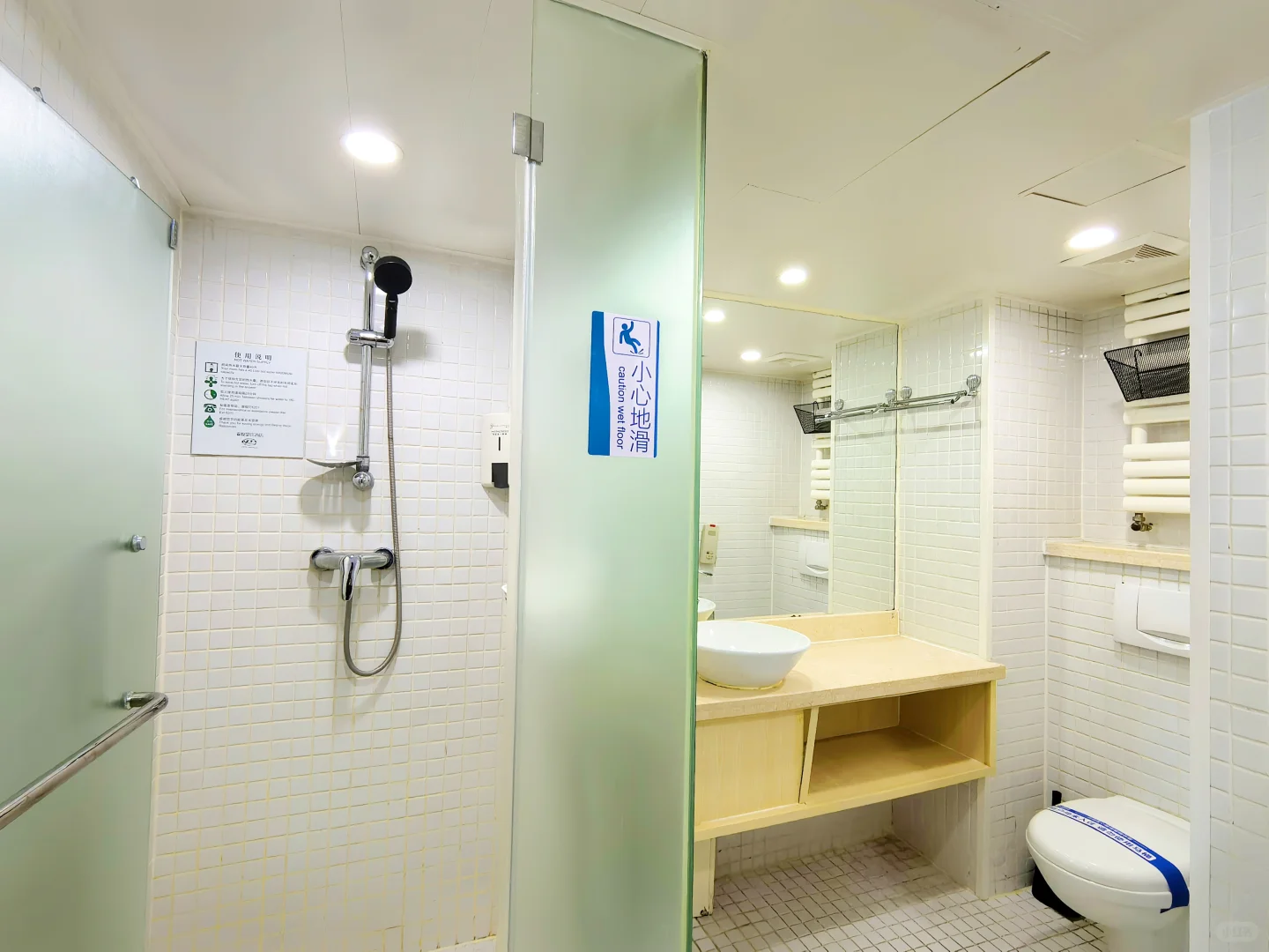 三里屯商品房社区精装修一室一厅电梯刷卡❗