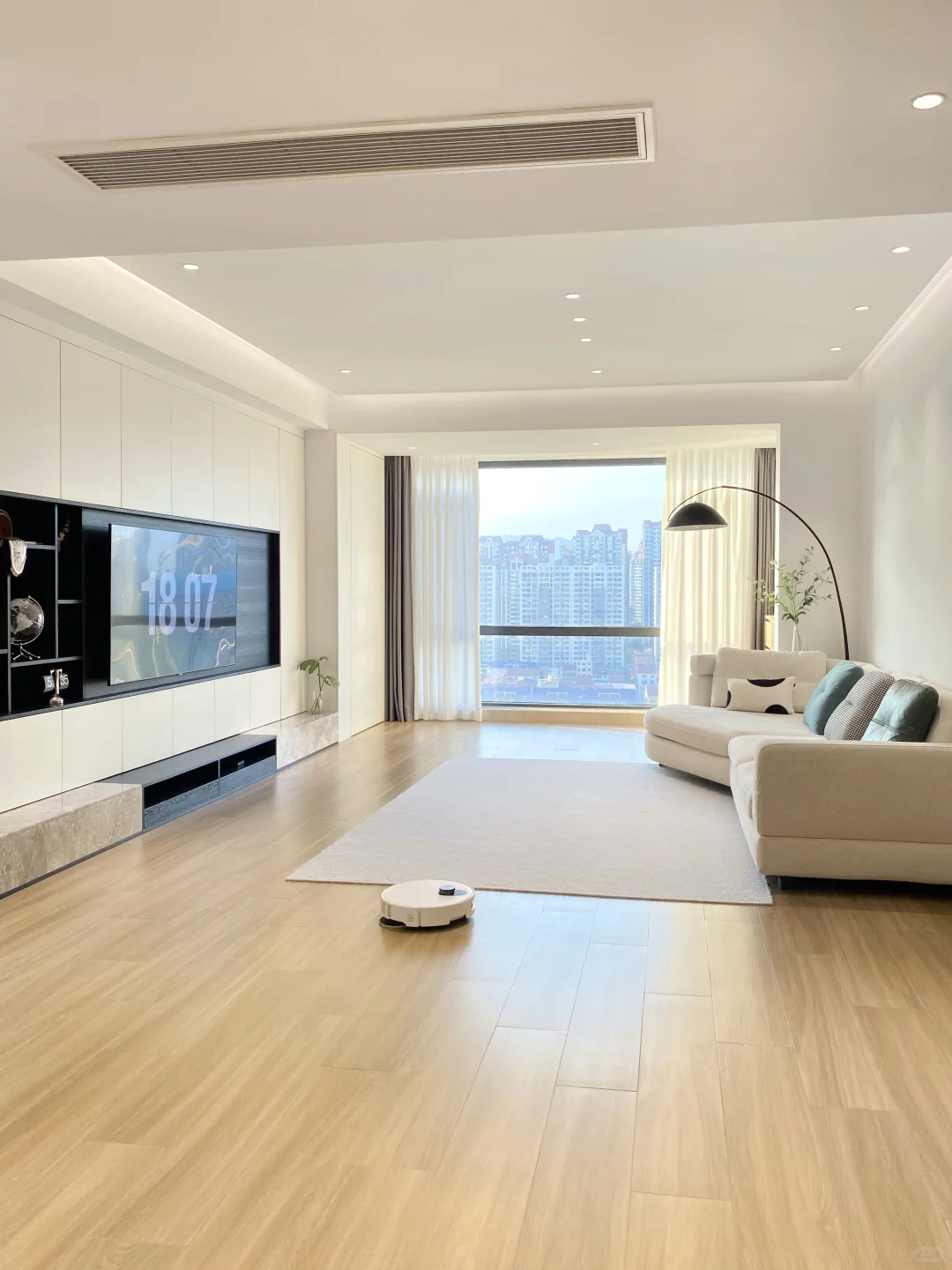 今年过得太幸福了，不敢发朋友圈的小家