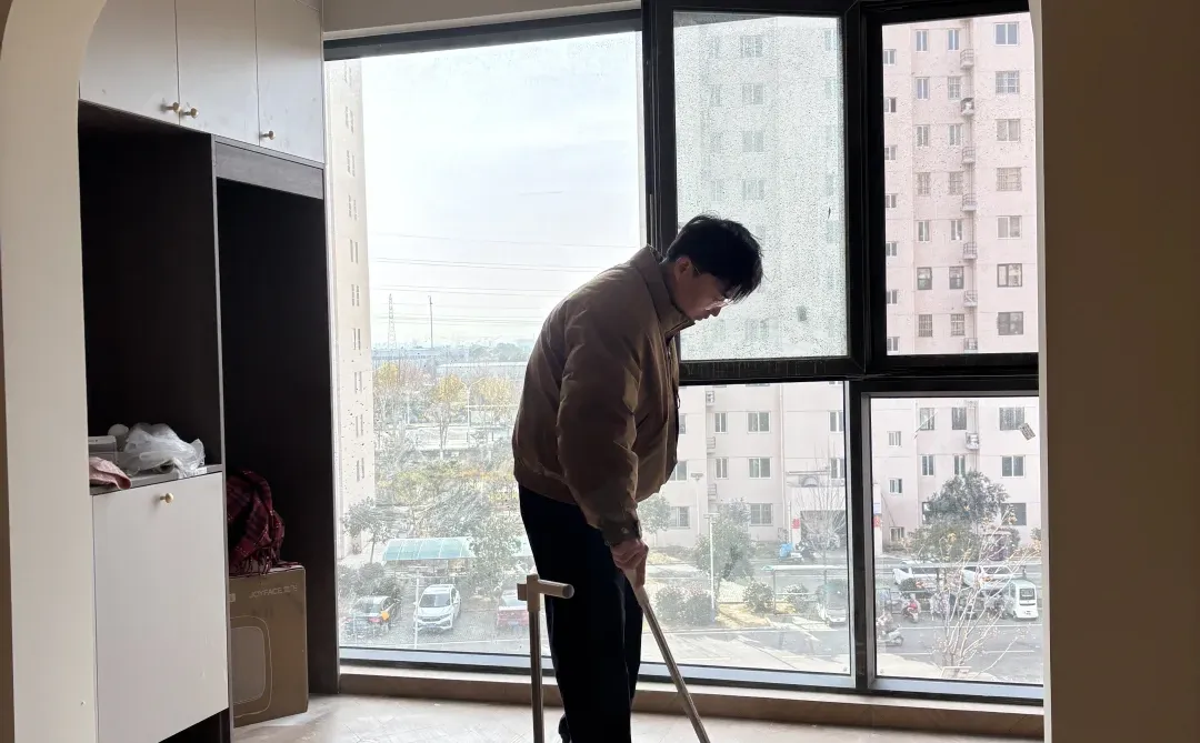 当代年轻人新型约会方式“新房转转”