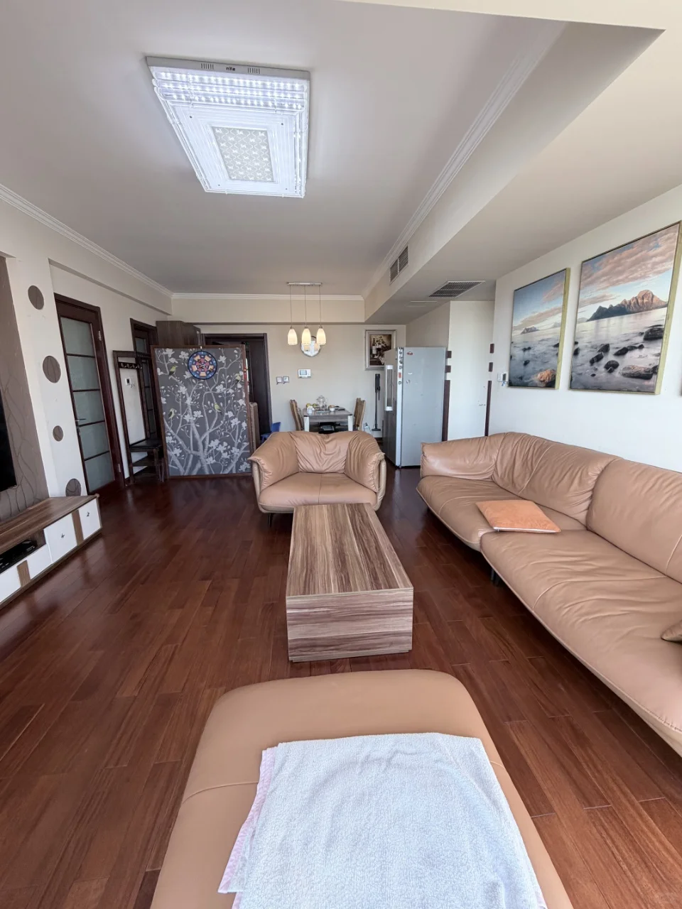 立水桥南站精装修两居室 首次出租