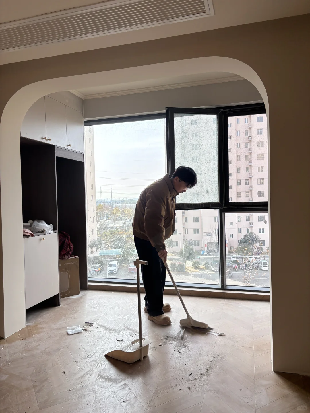 当代年轻人新型约会方式“新房转转”