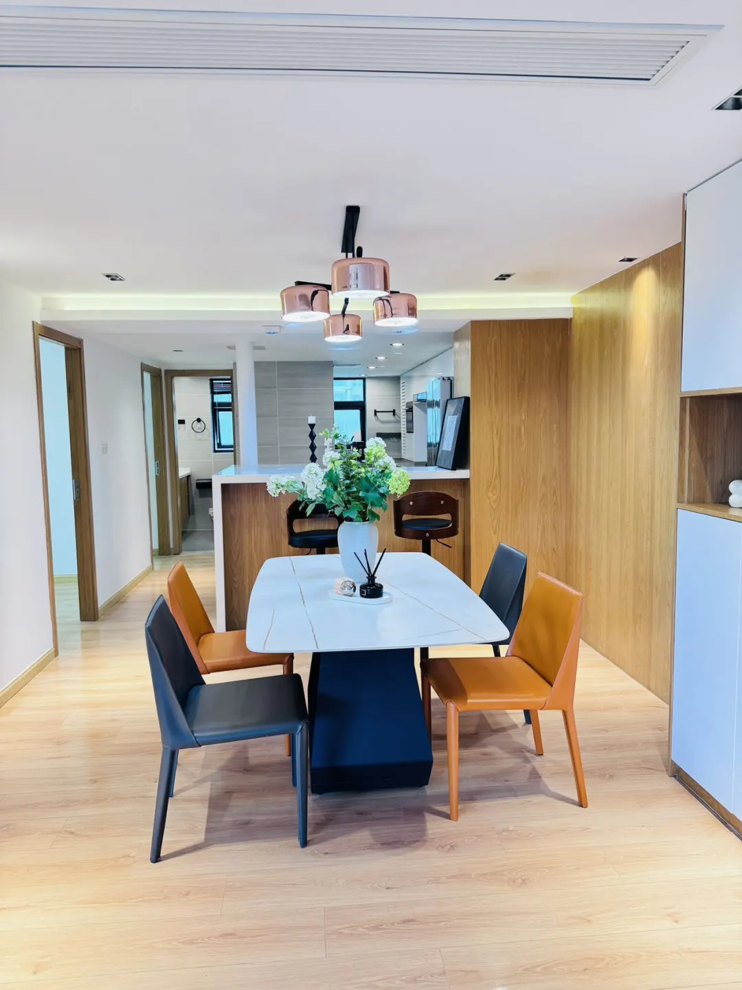 静安寺🌿嘉园2号13A层装修3年，保养较高