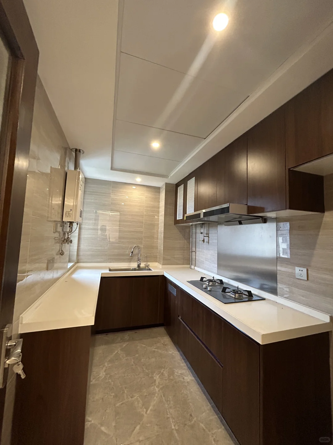 郑州电梯洋房🏡原价185W现价79W精装修