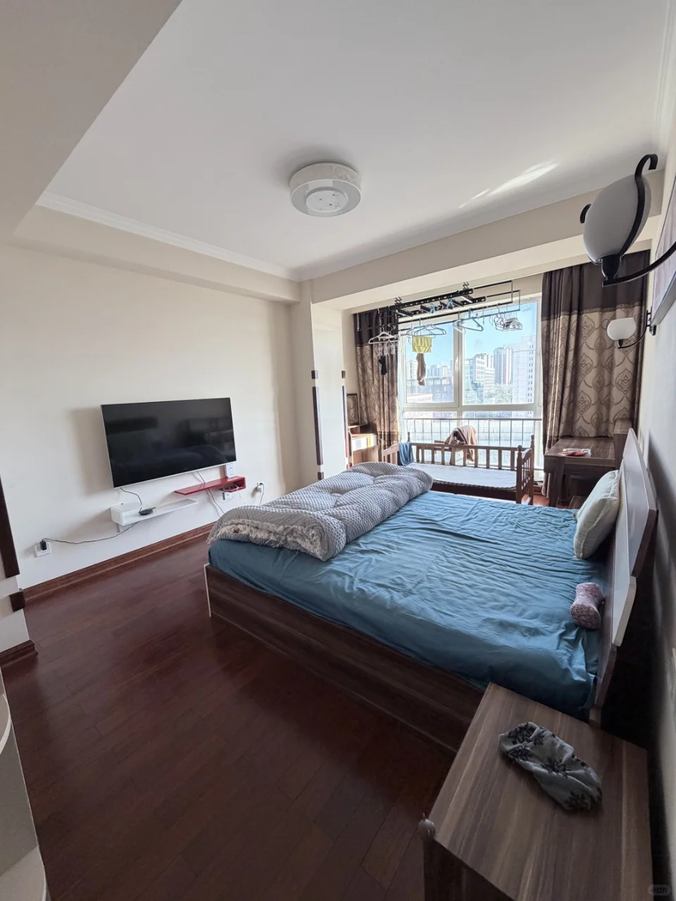 立水桥南站精装修两居室 首次出租