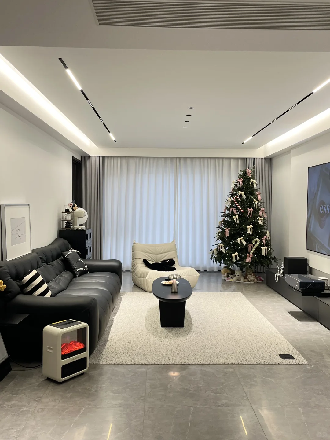 不敢发朋友圈 2025过的实在太幸福了……