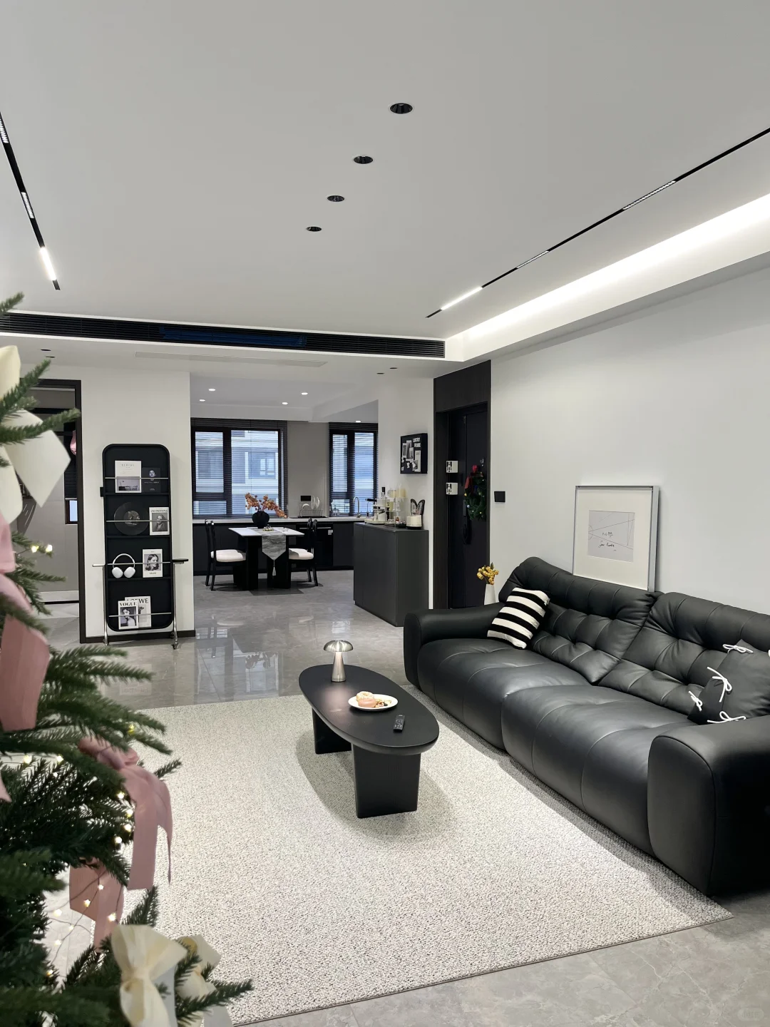 不敢发朋友圈 2025过的实在太幸福了……