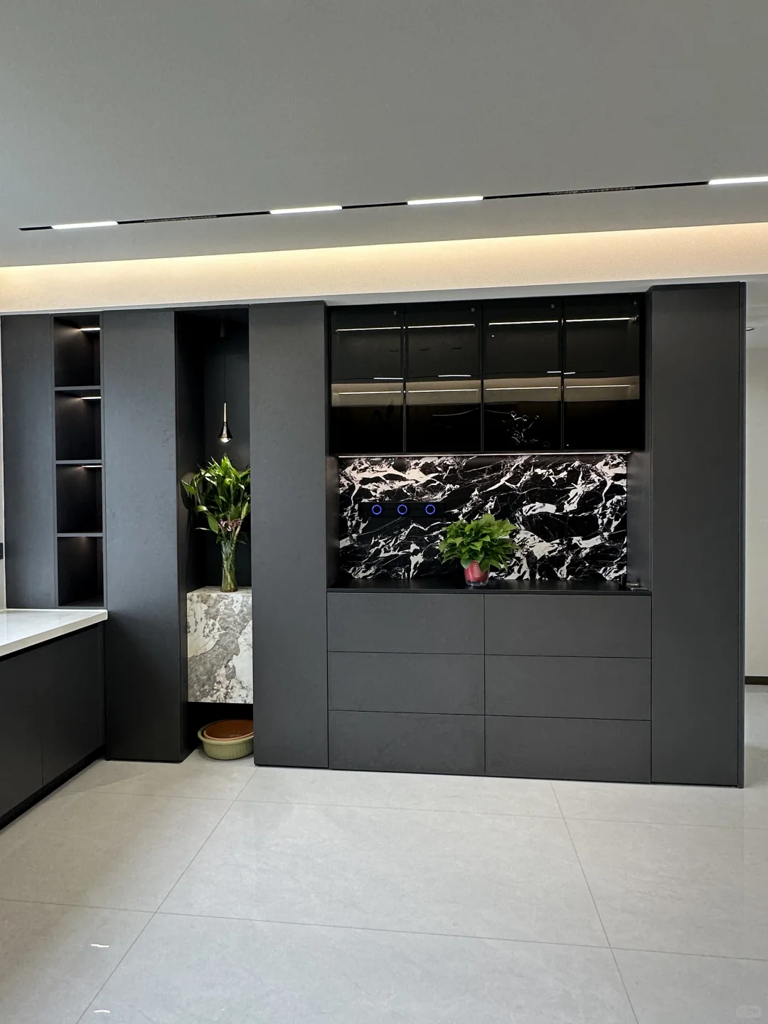 大平层定制天花👏板！这家必冲