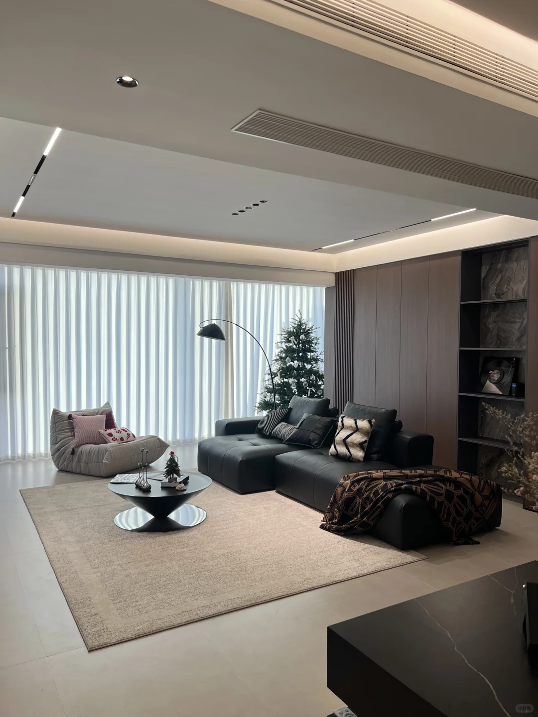 说实话 寒酸吗 花了20w