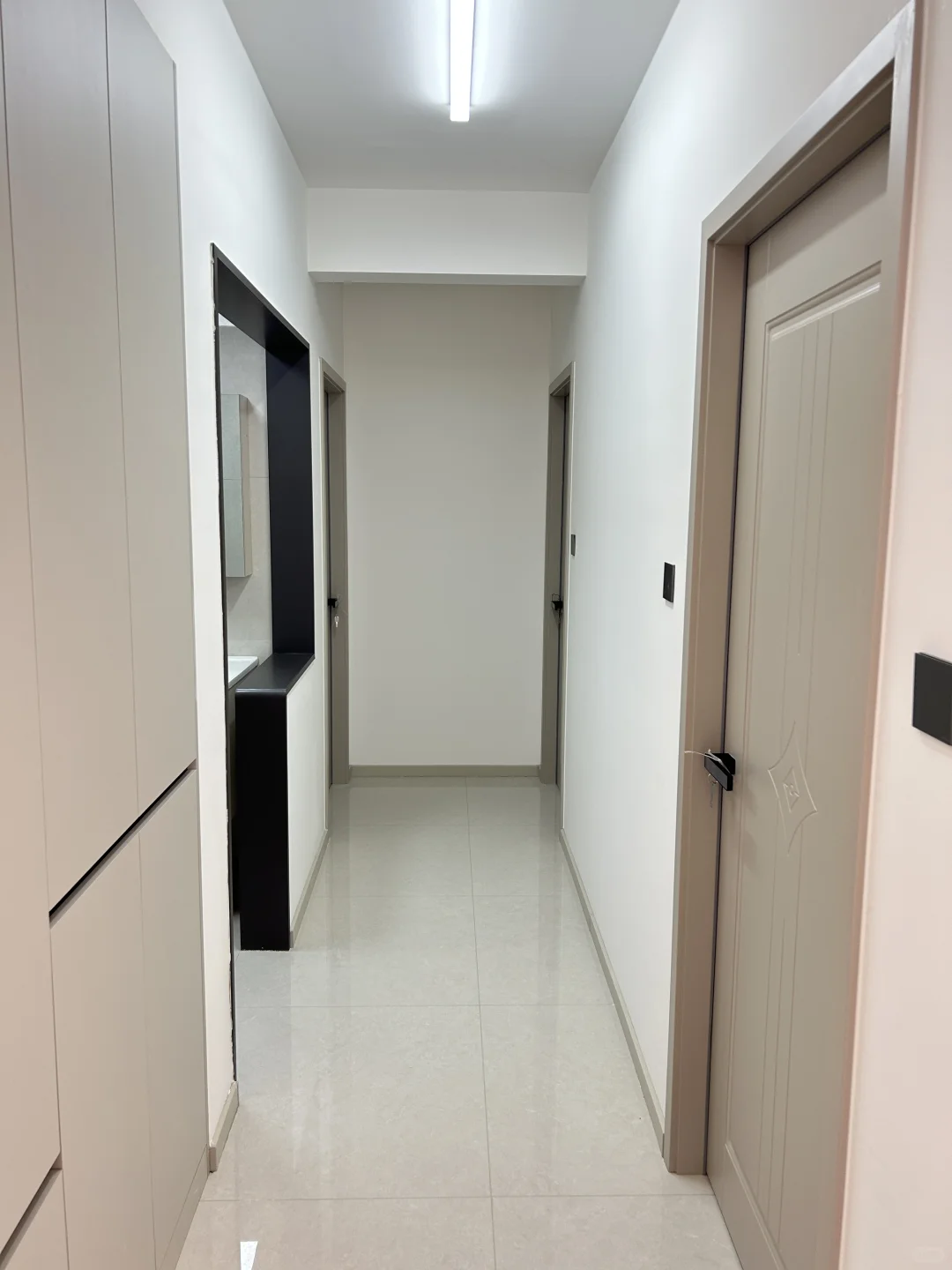 出租：铂悦山雅园商品房三室一厅