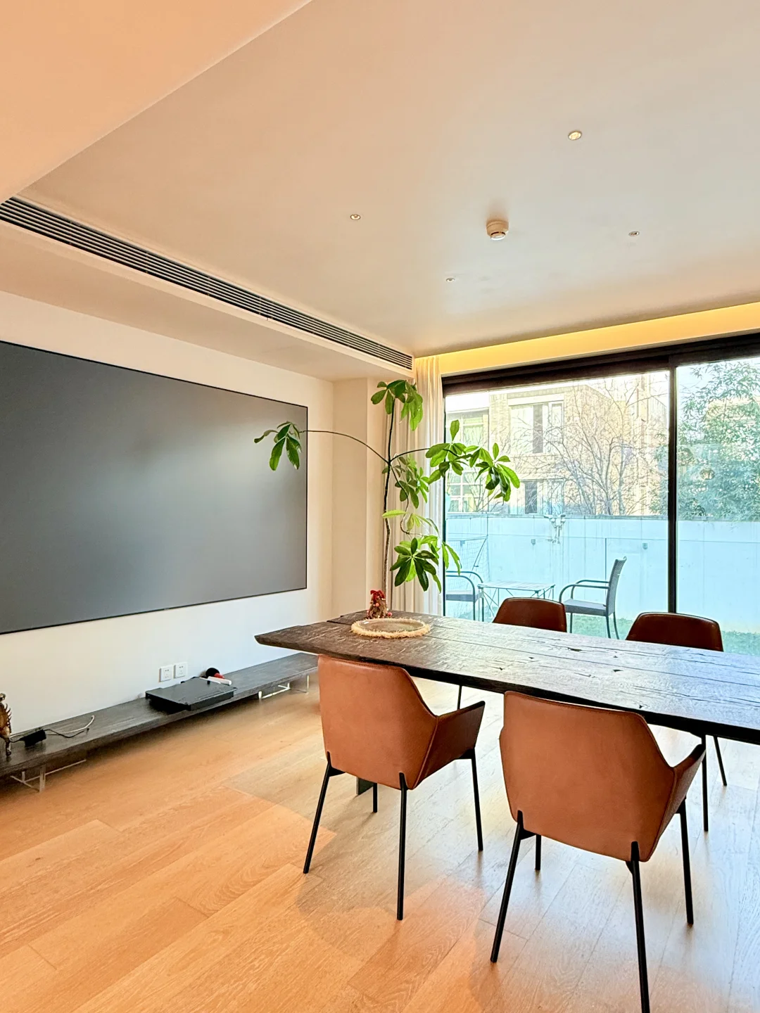 优山美地C区，700万装修别墅出售！！