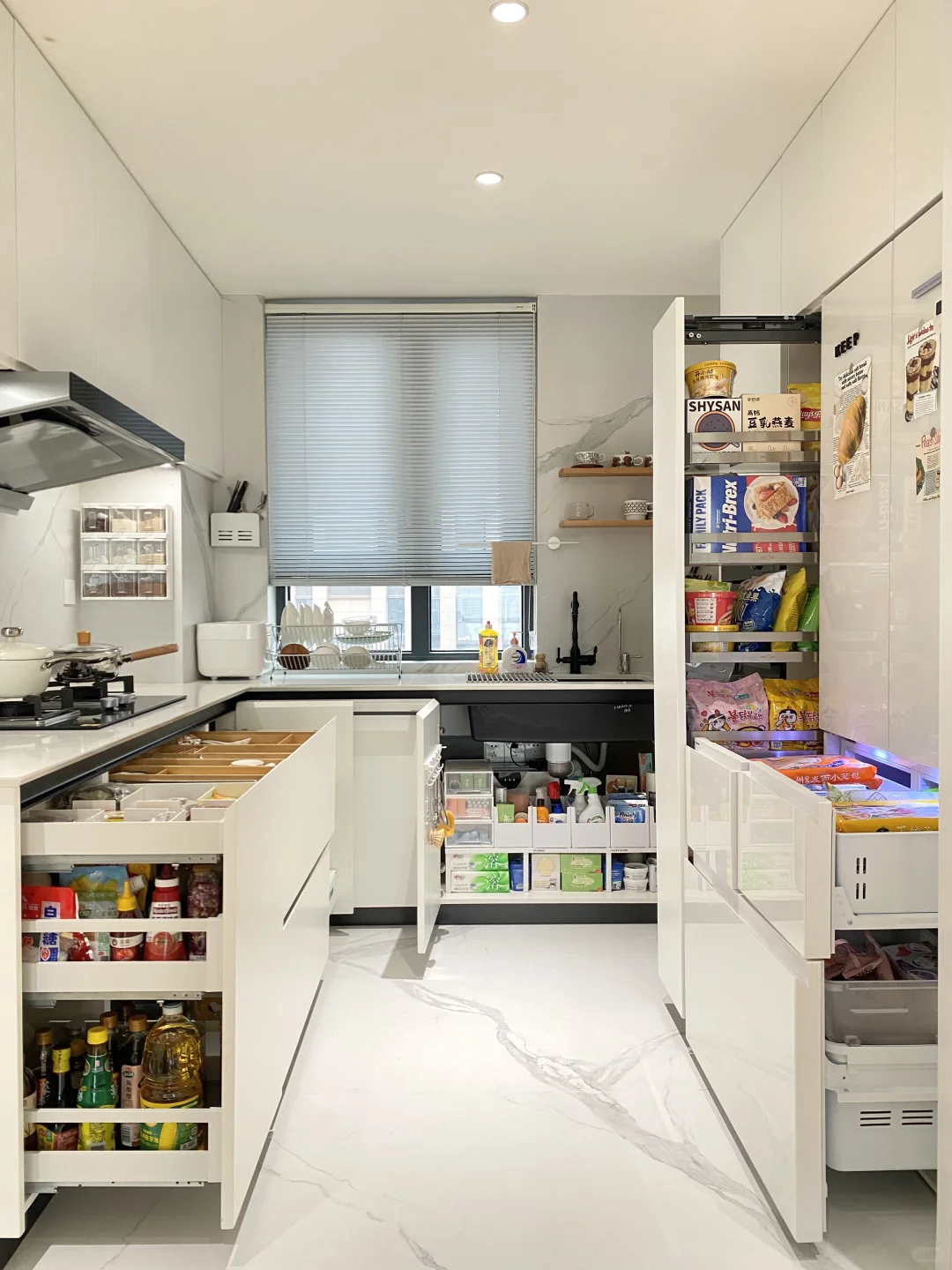 今年过得太幸福了，不敢发朋友圈的小家