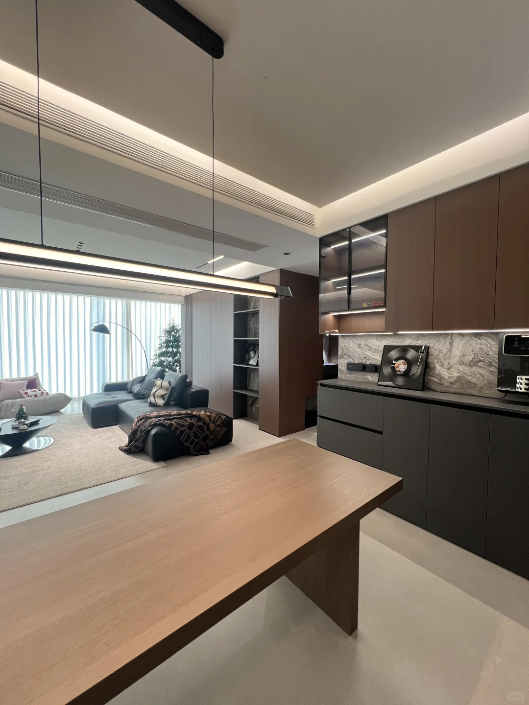 说实话 寒酸吗 花了20w