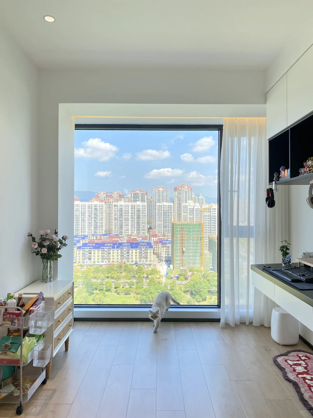 今年过得太幸福了，不敢发朋友圈的小家