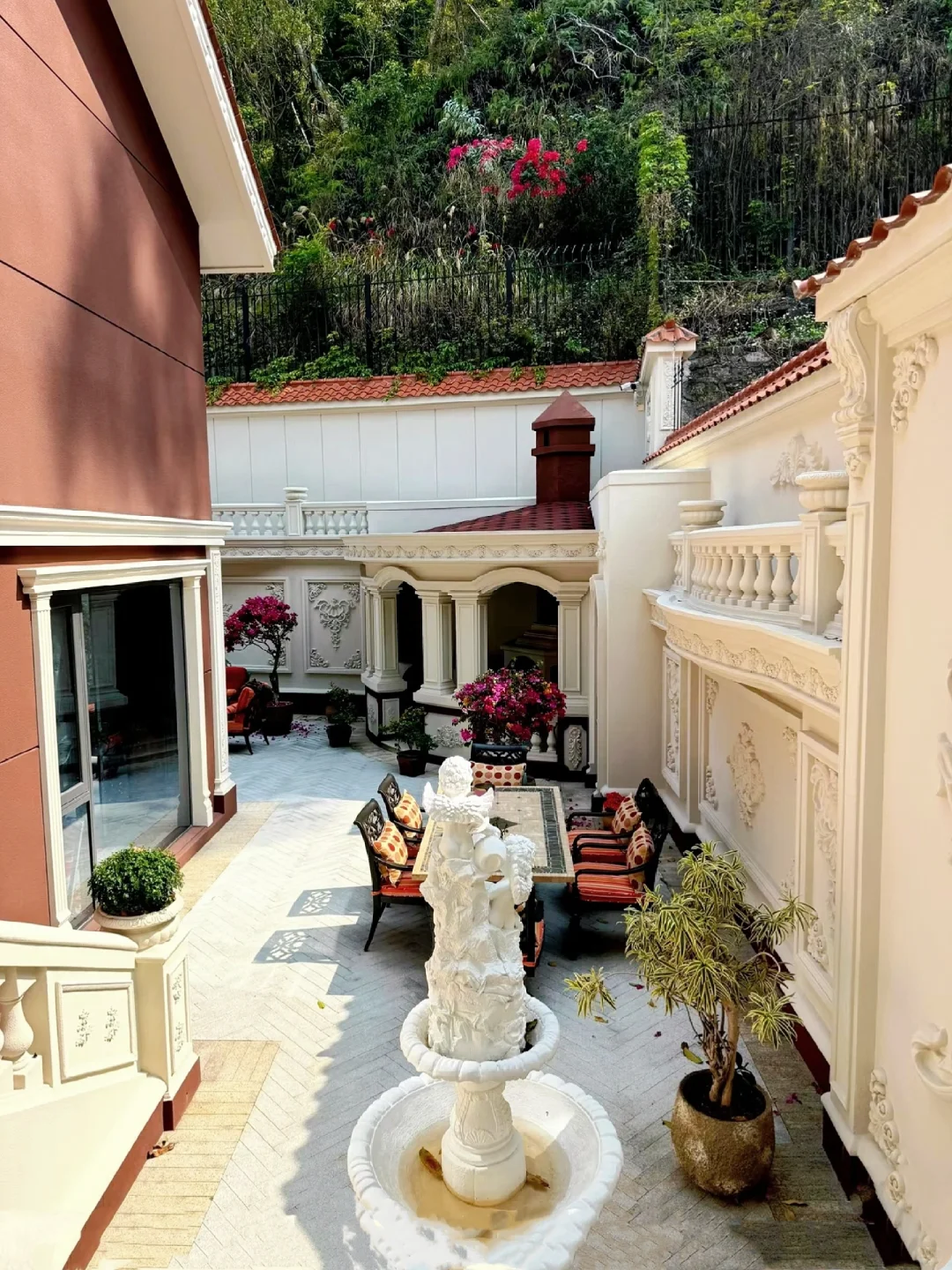 千万豪装修独栋别墅，全屋采用国外进口材料