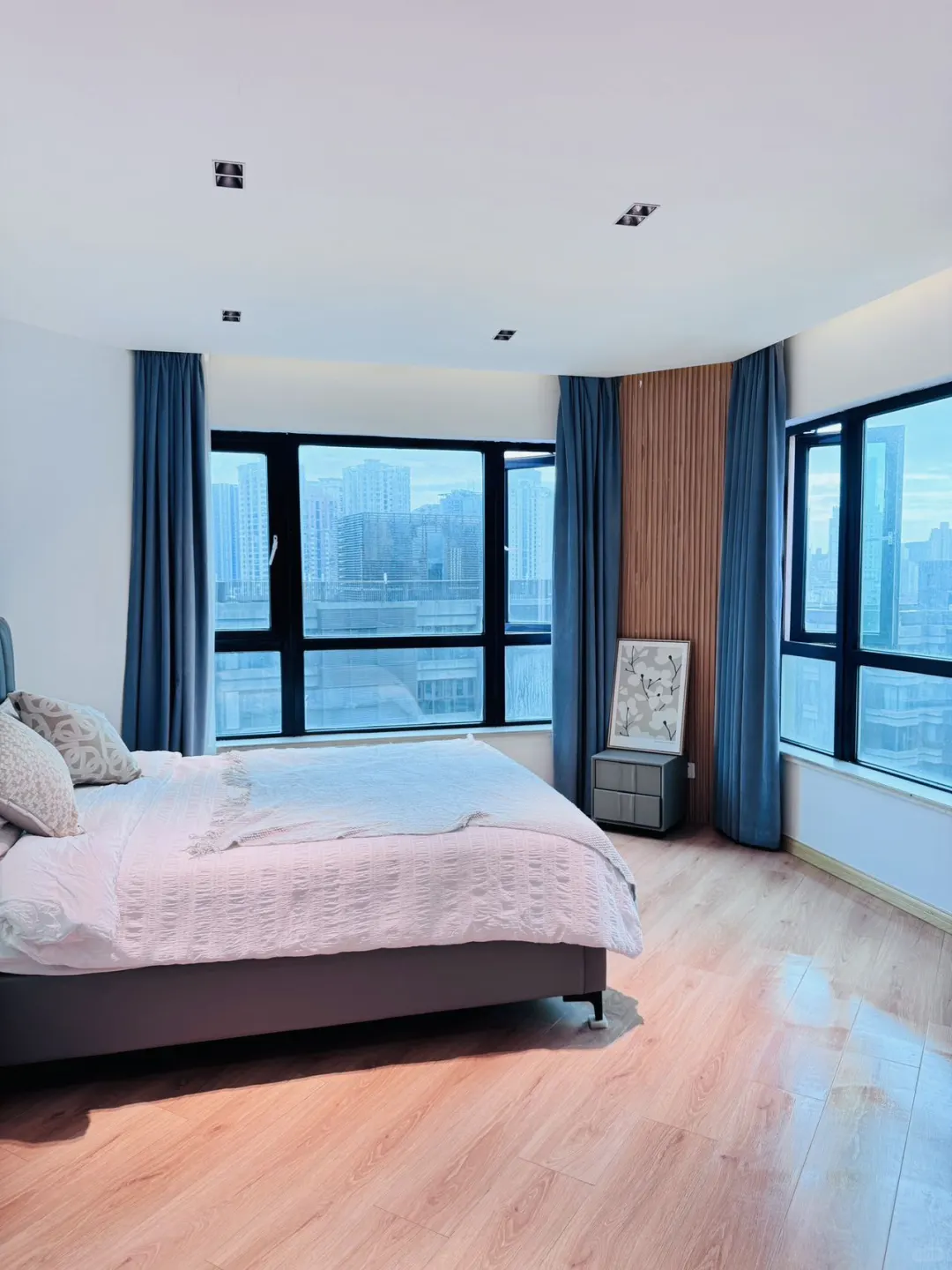 静安寺🌿嘉园2号13A层装修3年，保养较高