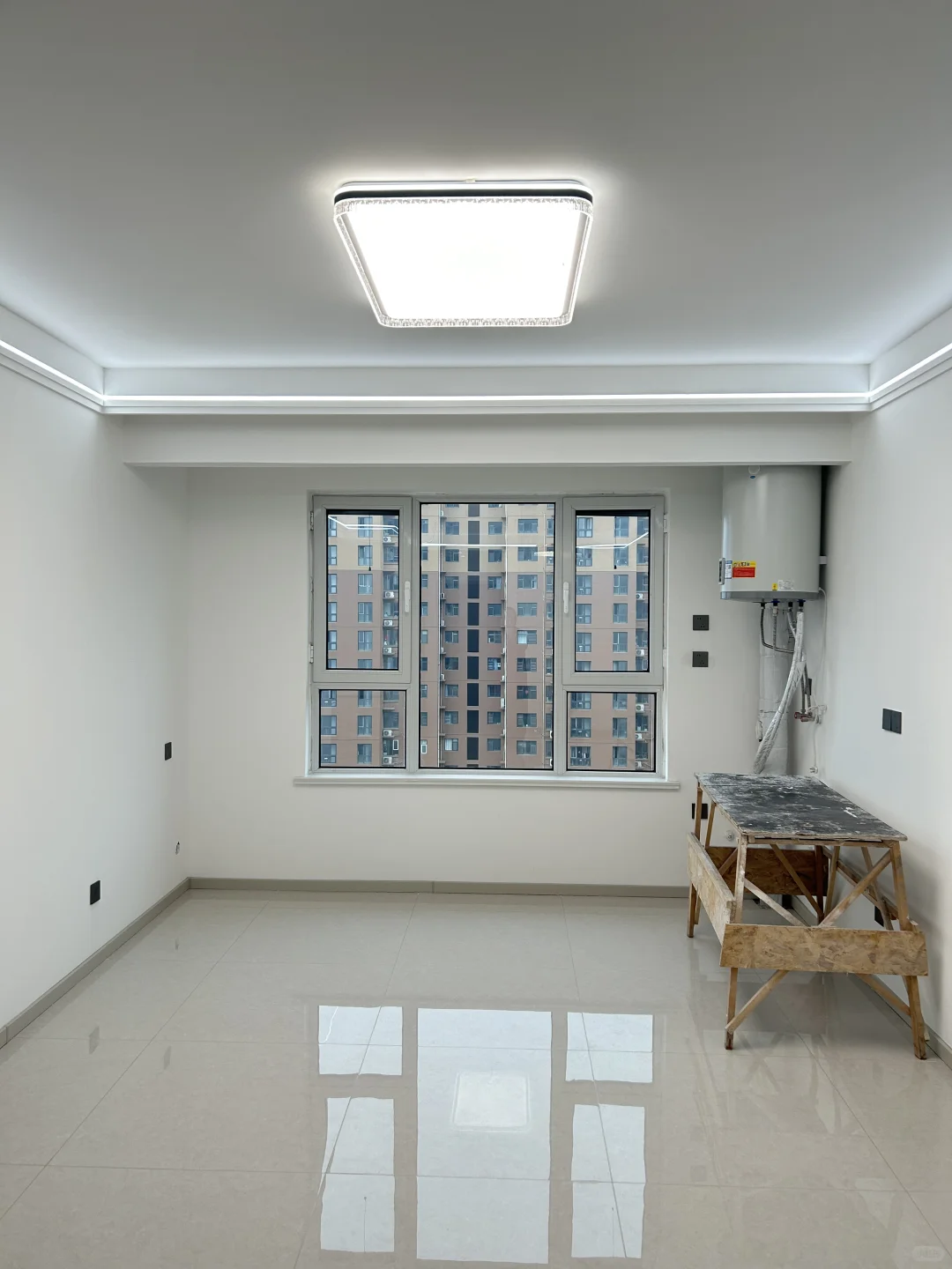 出租：铂悦山雅园商品房三室一厅