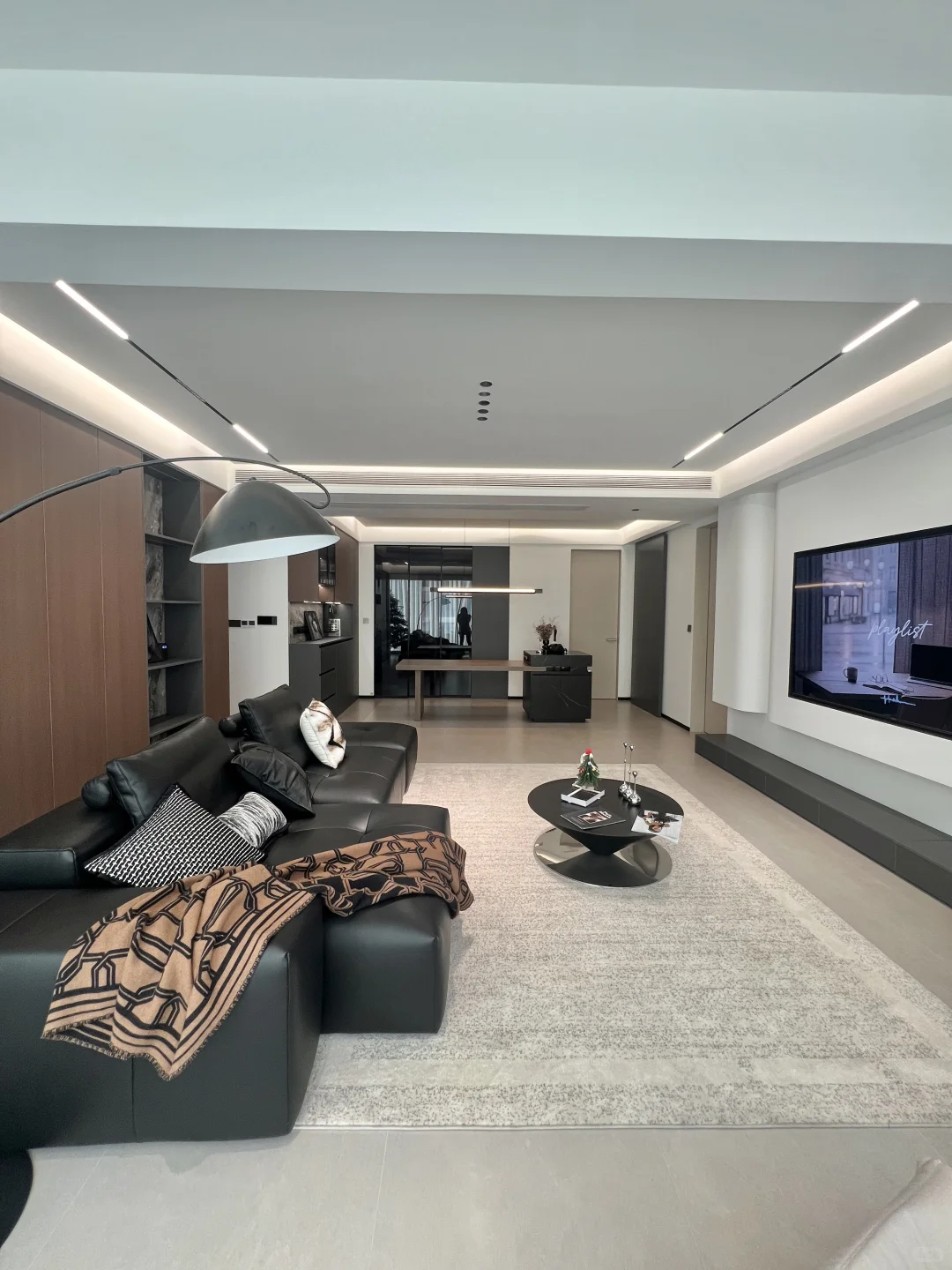 说实话 寒酸吗 花了20w