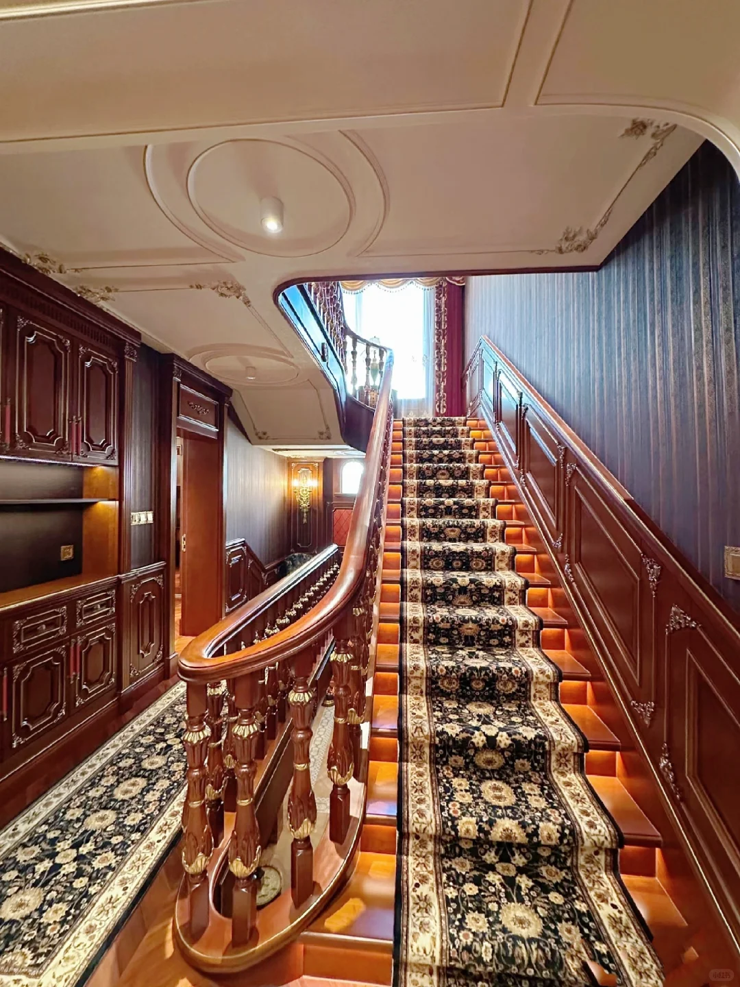 千万豪装修独栋别墅，全屋采用国外进口材料