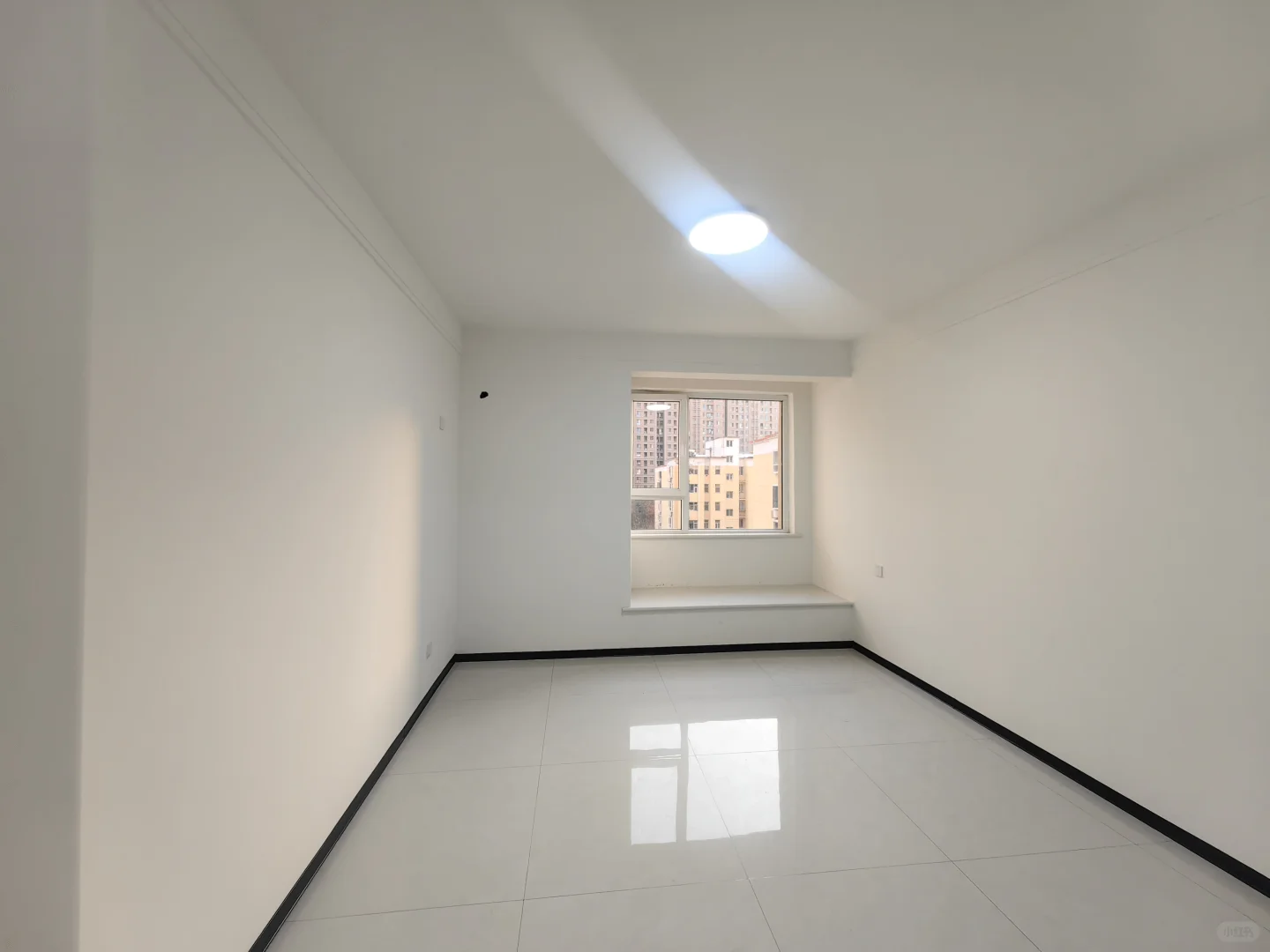 豪华区抄底价！三居，拿下！