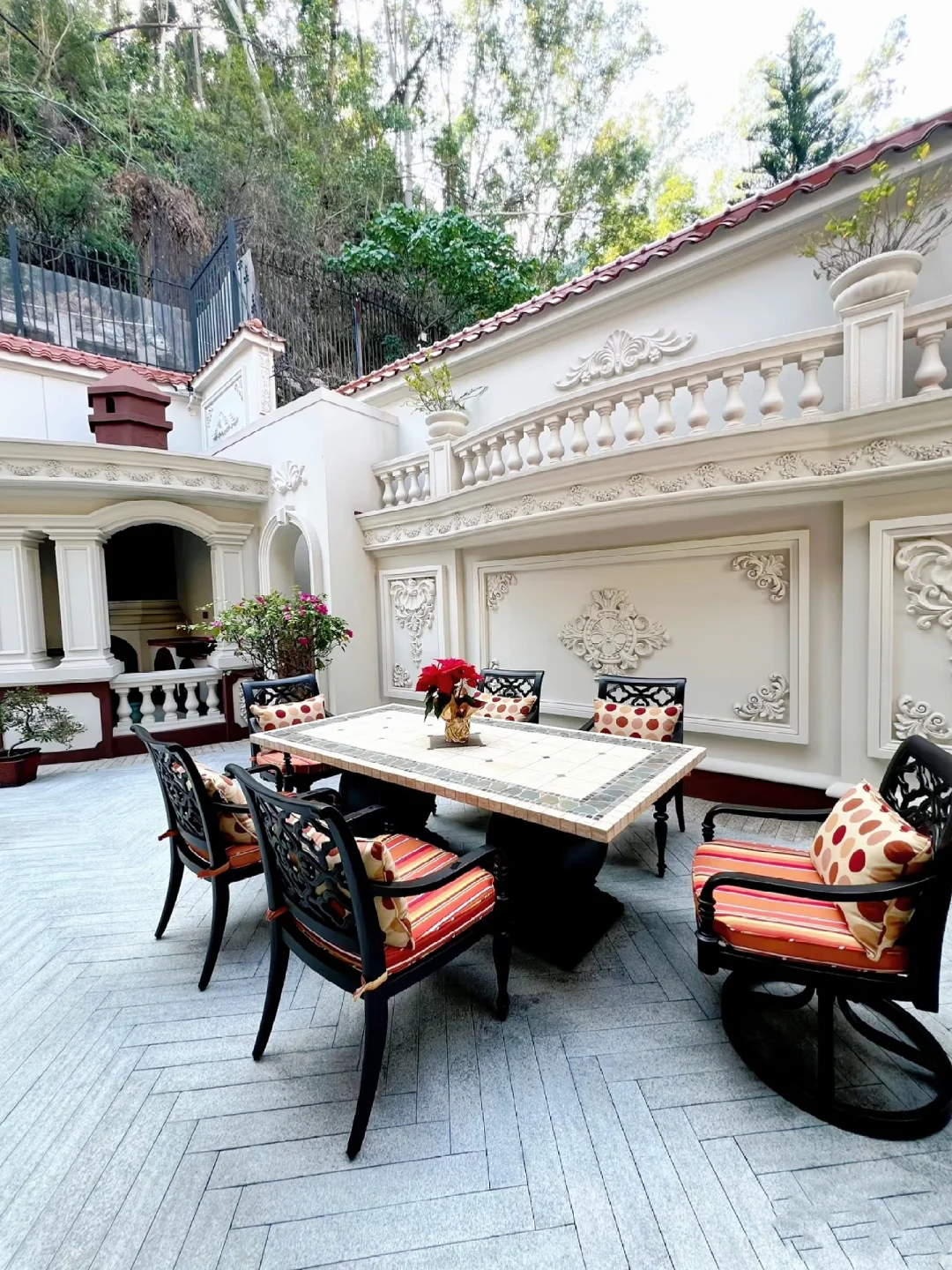 千万豪装修独栋别墅，全屋采用国外进口材料