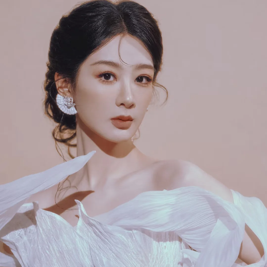 求杨紫电脑壁纸🥰