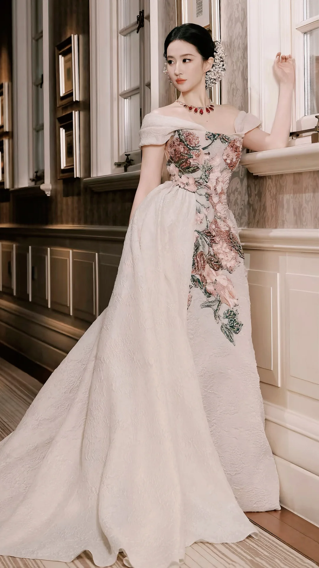 全屏动静态壁纸｜神仙姐姐