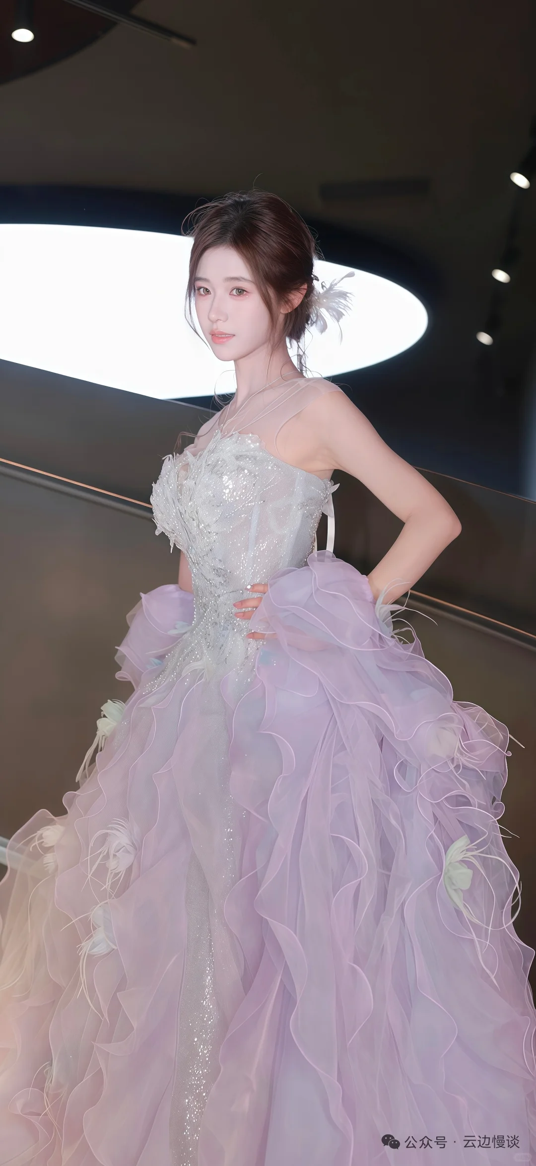 SHARE，18张氛围感美女高清壁纸合集