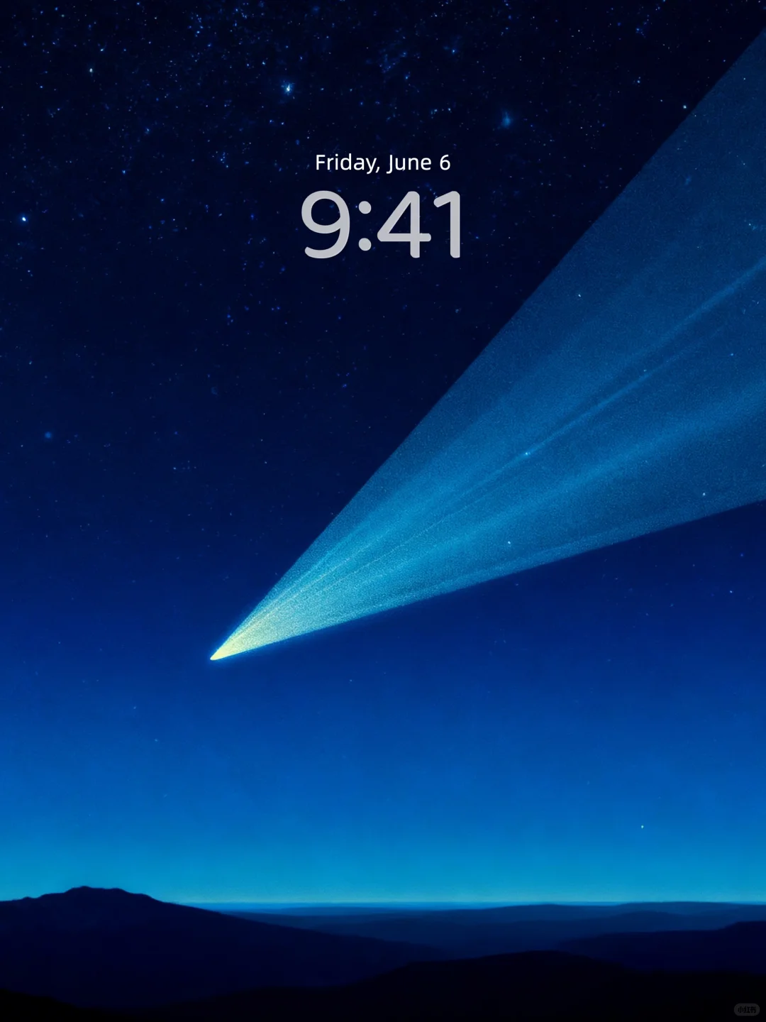 壁纸 | 划过天际的那道光