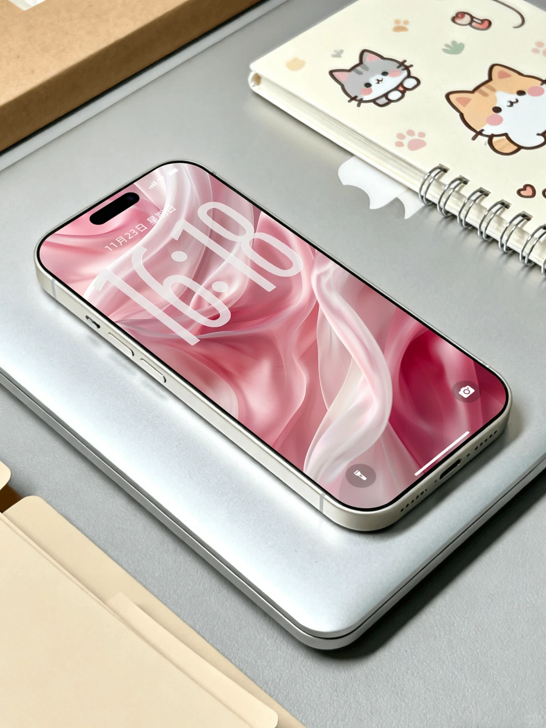 色彩大秀：明亮张扬的个性之美 千金感壁纸