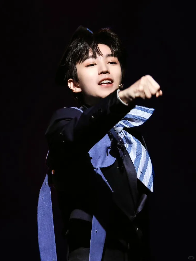 你的手机该换壁纸了给大家整理了一份～