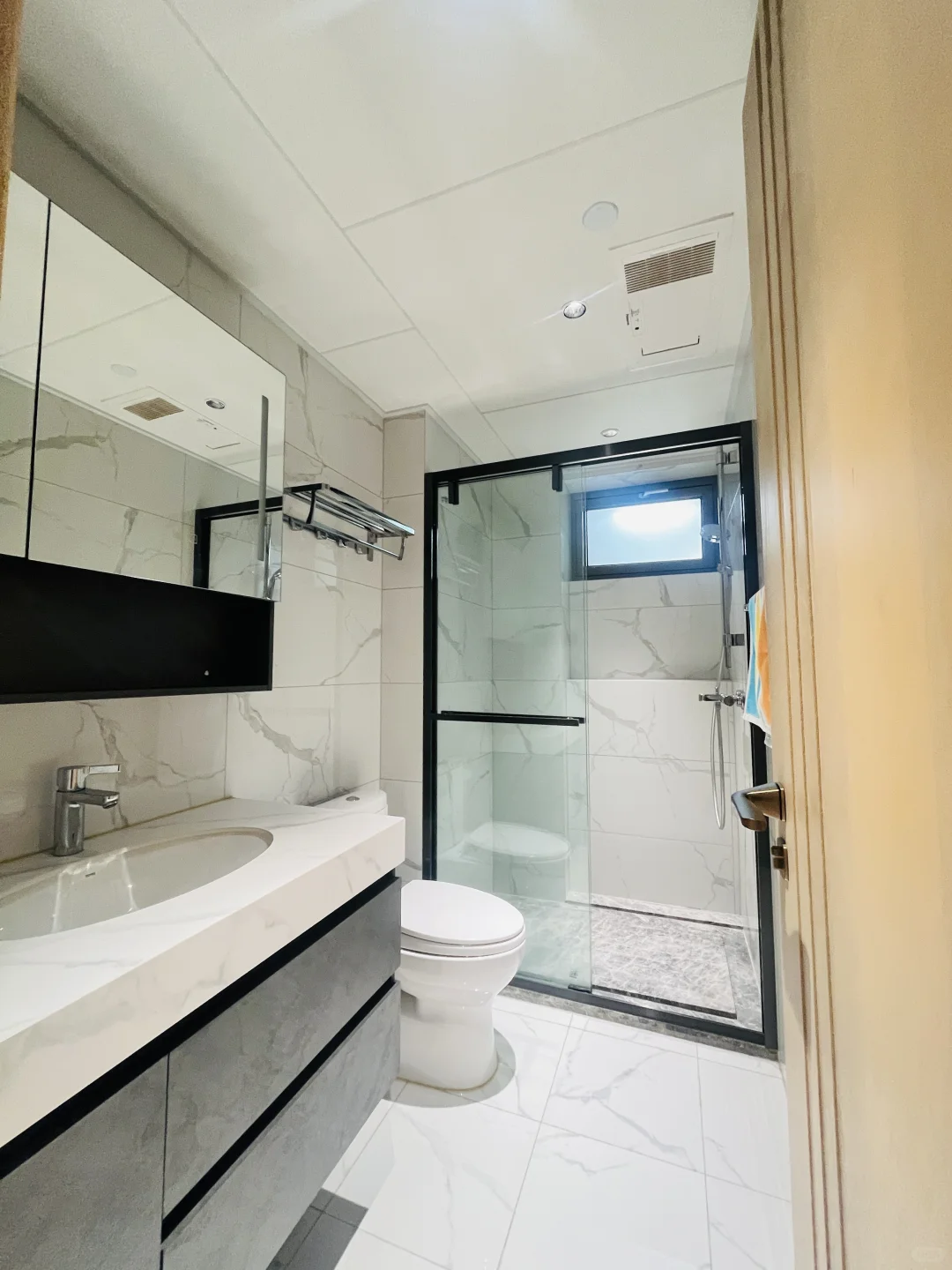 天鹅湖三期D栋03户型吉屋，大家觉得怎么样