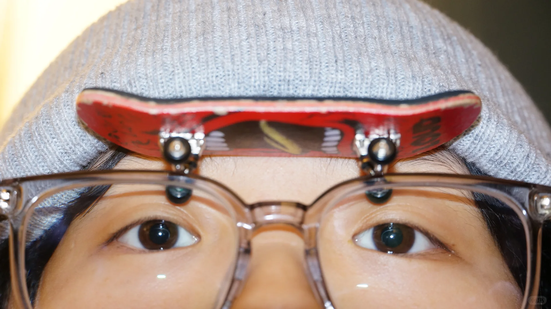 眼镜上的5050，有点儿意思