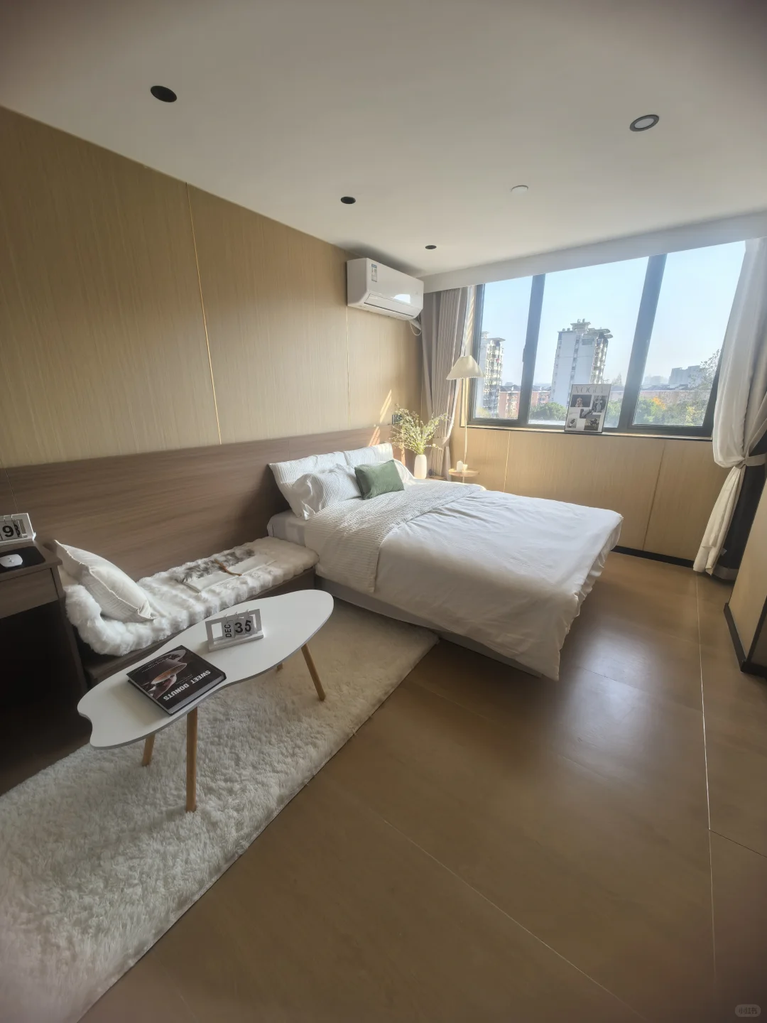 这个房间怎么样💖对面就是地铁口