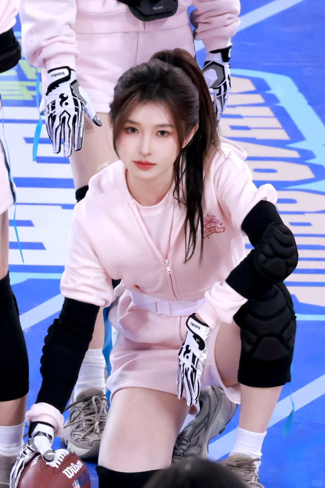 终于加上了暗恋的体育社学姐的联系方式