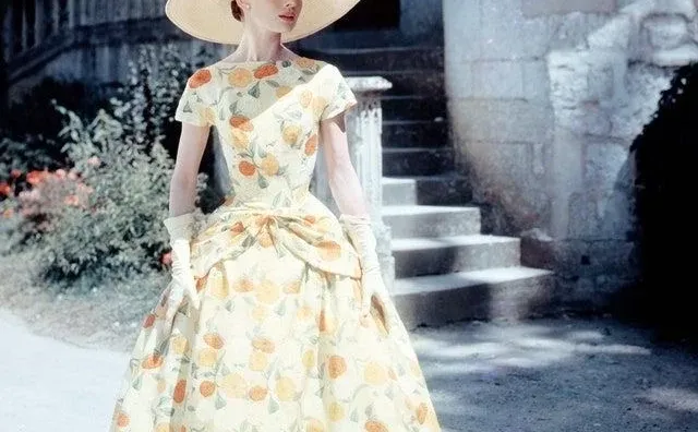 复古审美｜1950年代Vogue时装造型